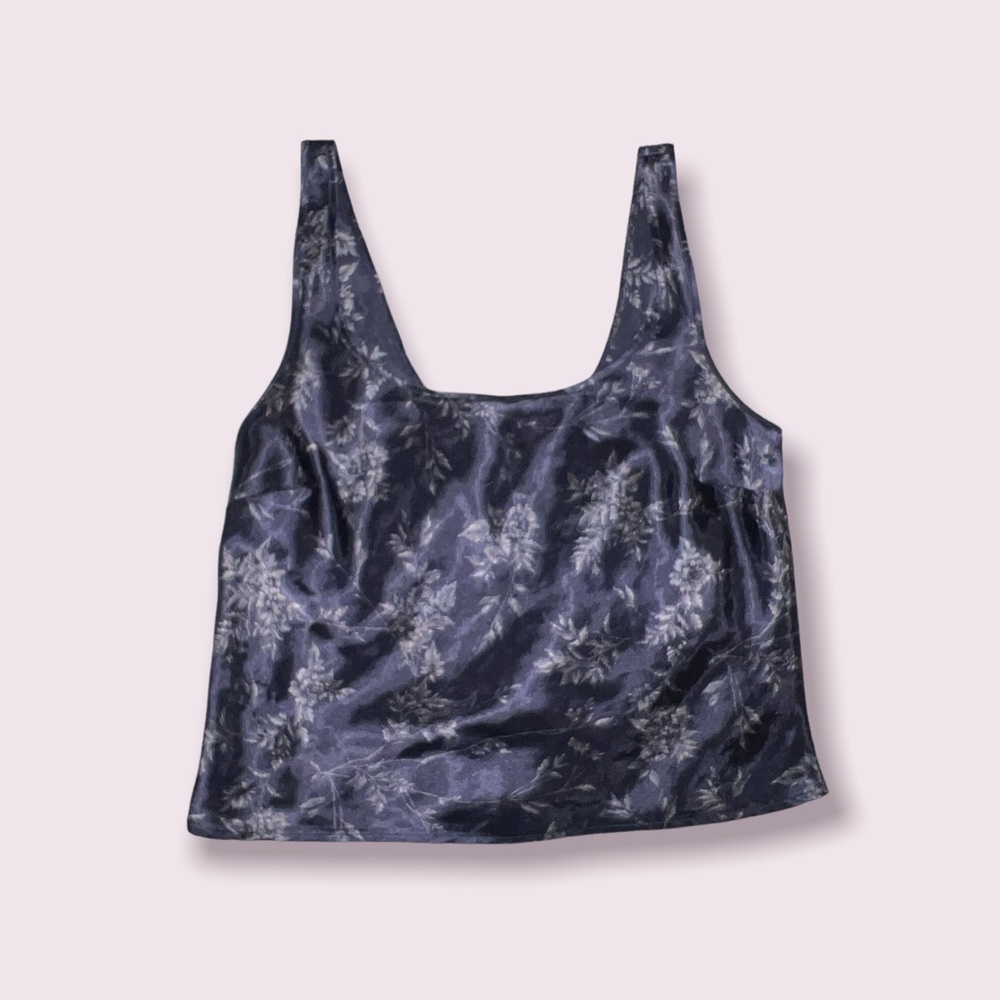 VS Silk sleep top